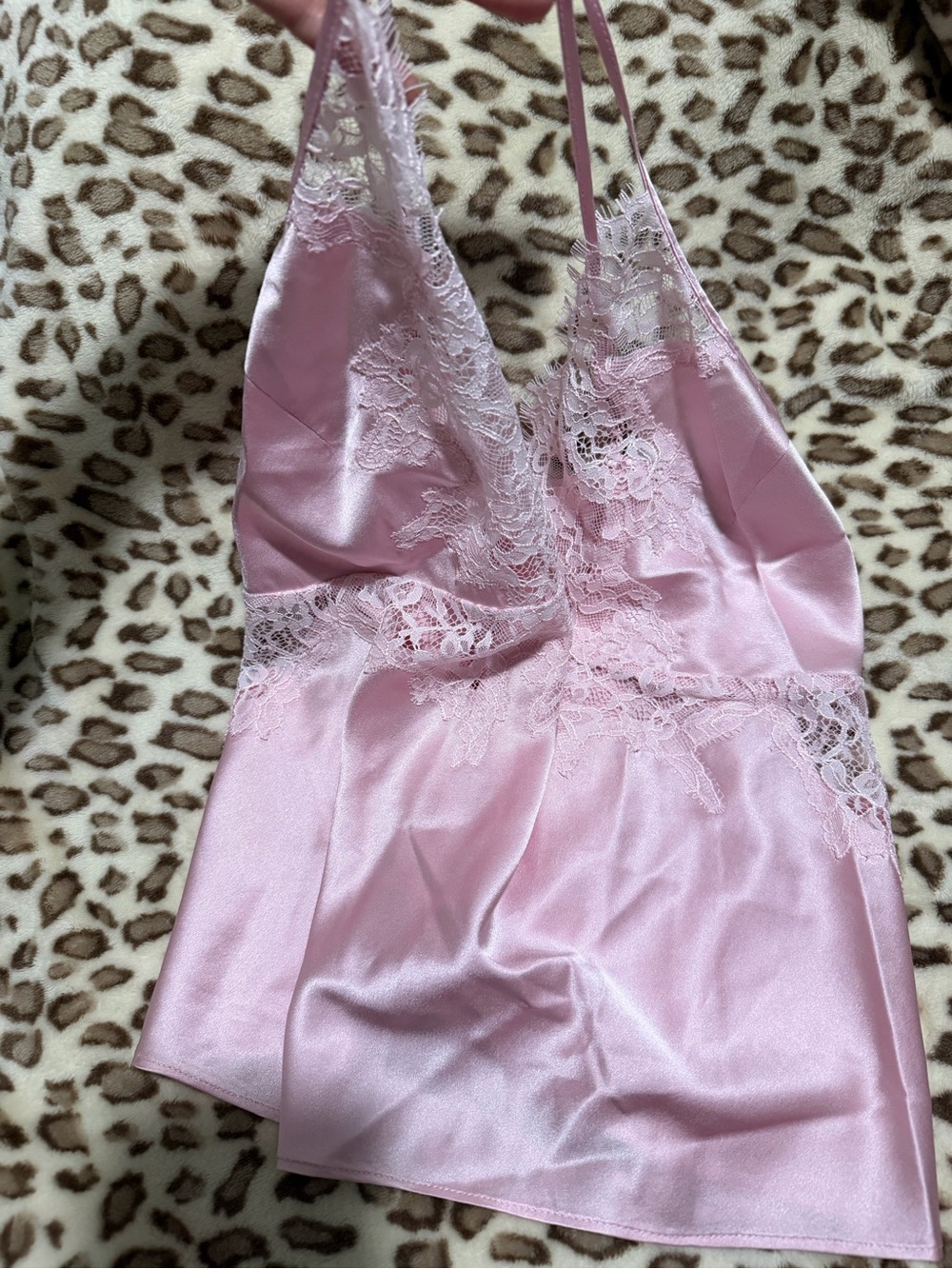 SKIMS Pink Silk Lace Top - Picture 6 of 6